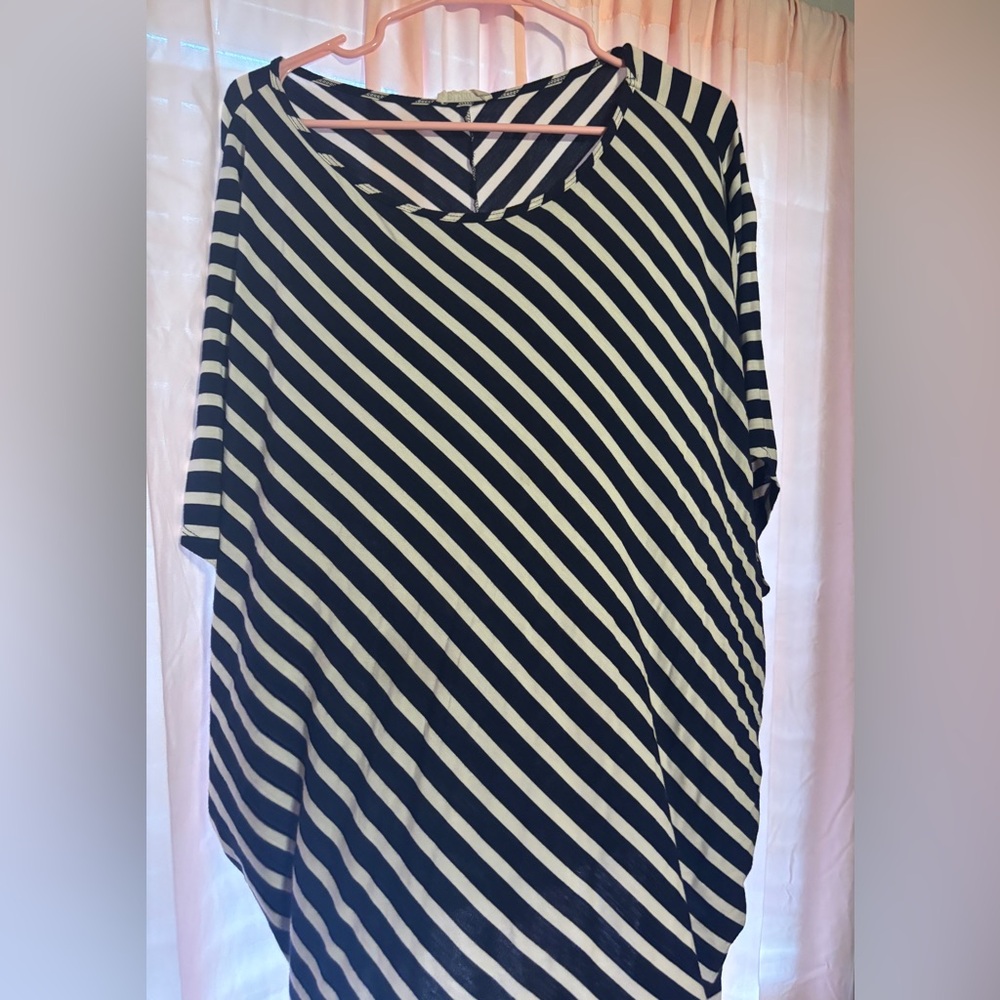 Blumin Navy and White Diagonal Stripe Tunic Top